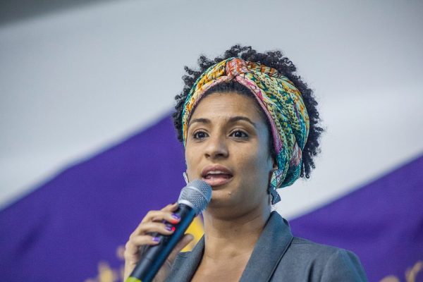 1920px-luciana50_debate_partida_com_luciana_boiteux_22_09_2016_30443035460