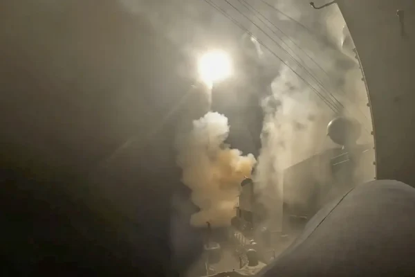 2026-09-02t110038z_1_lynxmpem810z3_rtroptp_4_iran-crisis-usa-strikes