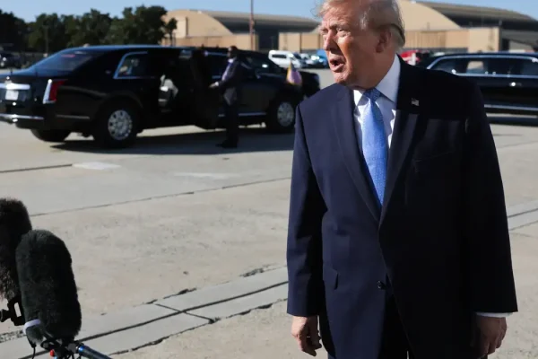 2026-10-26t221053z_2_lynxnpem9p1rv_rtroptp_4_usa-trump