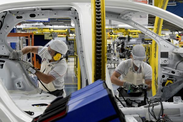 coronavirus_industria_automobilistica_fabrica2005200370