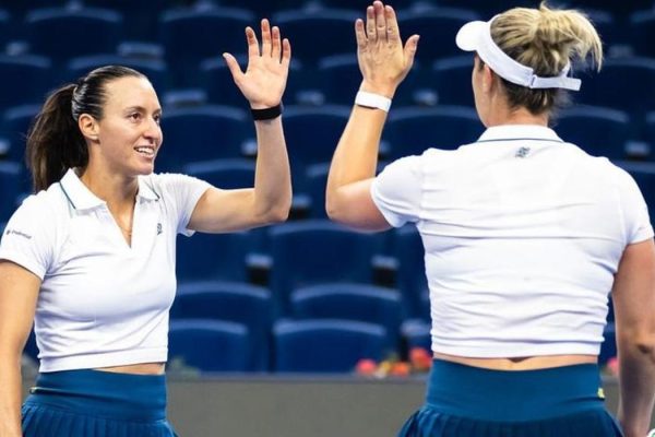 dupla_stefani_vai_a_semi_wta_mil_pequim_2026